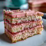 Hier sind drei einzigartige und SEO-optimierte ALT-Texte für das Foto des Spring Ombre Cake in Pastellrosa und Gelb: